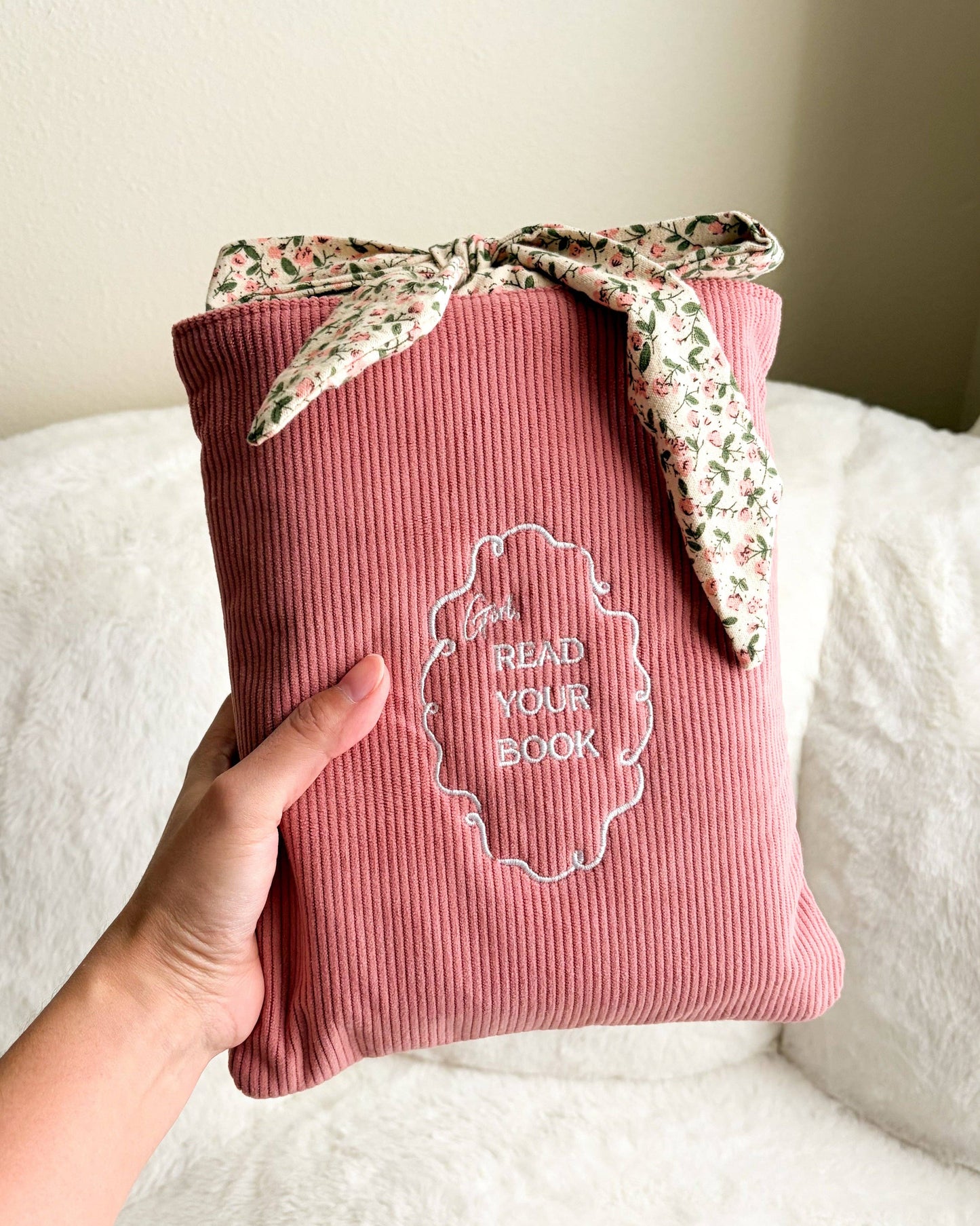 Girl Read Your Book Book Sleeve w/ Bow