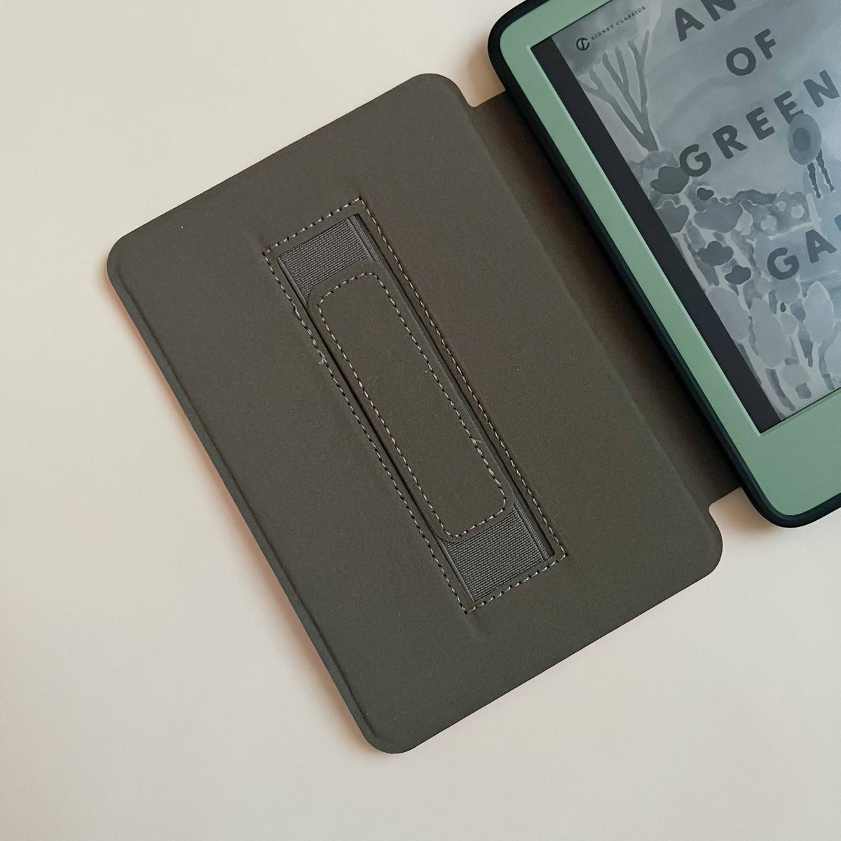 Cozy Bookshop Kindle Case